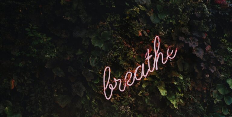How to reduce stress with simple breathing exercises for a healthier body and mind￼