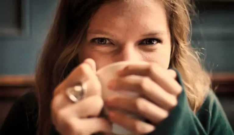 6 amazing benefits of herbal teas (from a former non-tea drinker)
